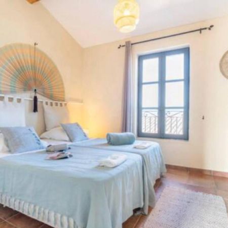 Maison Cosy Lodge 15 P Clim Wifi Cour Garage Montfrin Екстериор снимка